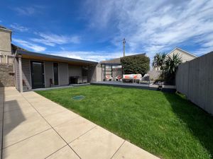 Photo 24- click for photo gallery